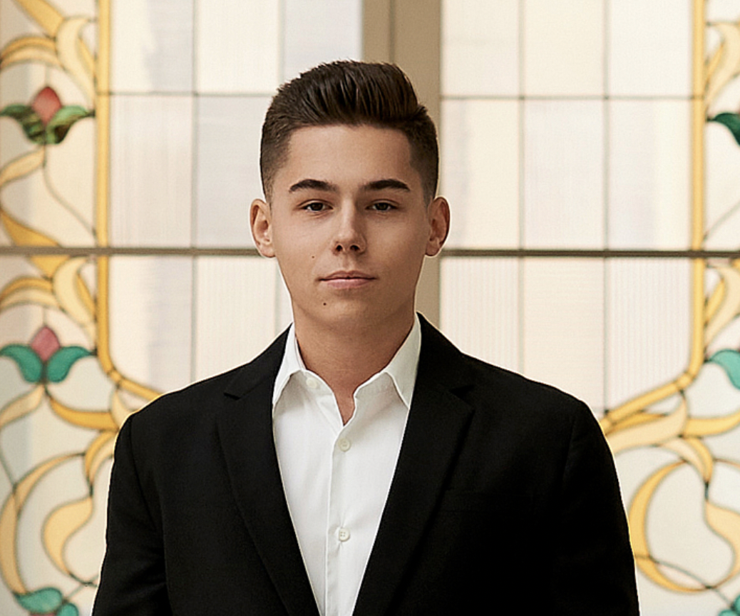 Retrato de Roman Petrov, Co-Founder de NexoOS